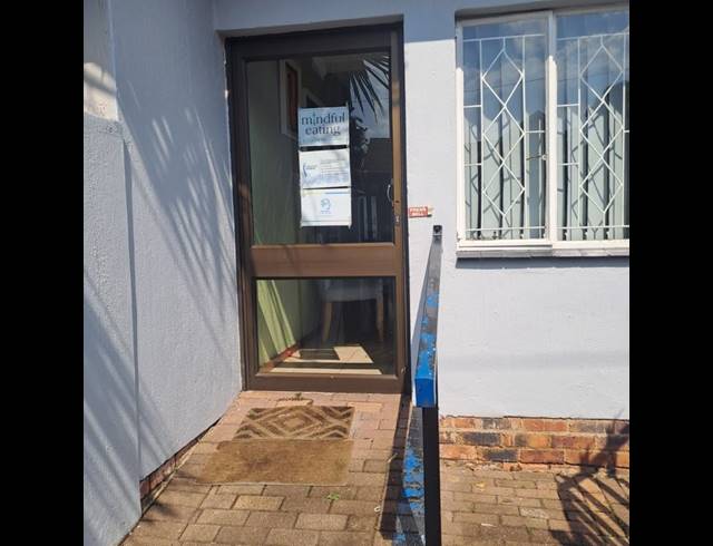 14.80M² OFFICE TO LET IN ORANGE GROVE